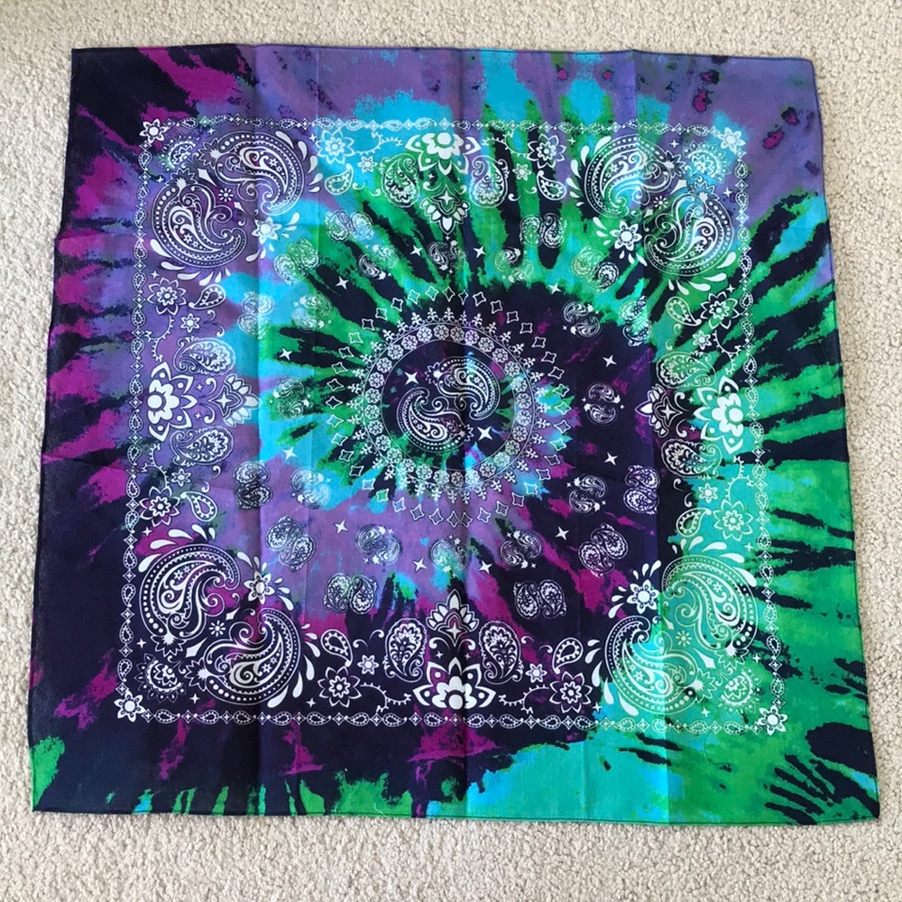 Tie dye purple green bandanna Cotton new